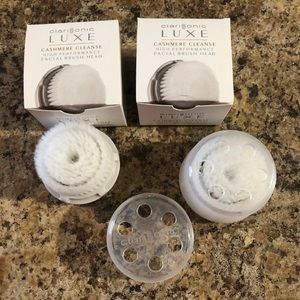 2 - New Clarisonic Luxe Brush